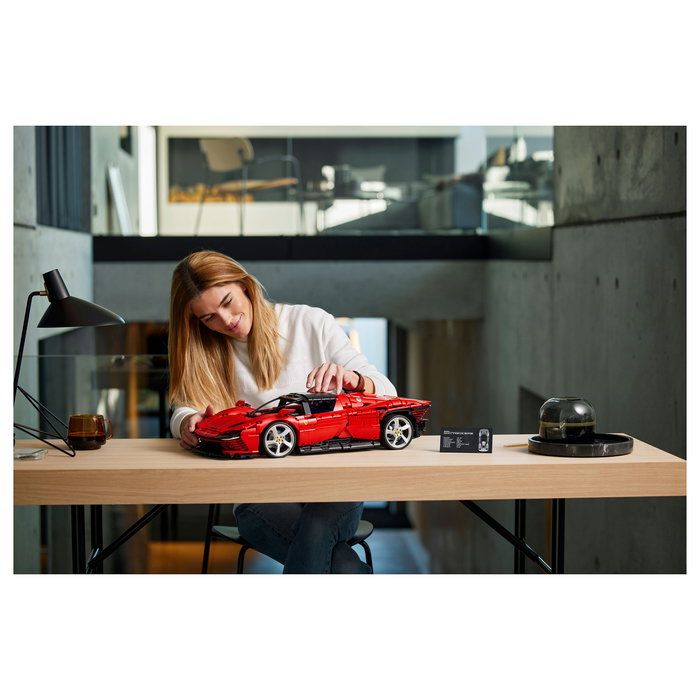 LEGO Technic Ferrari Daytona SP3 42143 Juego Construcción 3778 Piezas