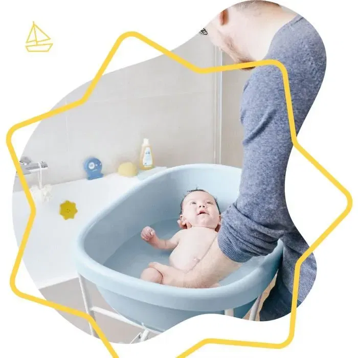 Badabulle Bañera para Bebé, Nacimiento a 24 Meses, Espaciosa, Hecha en Europa, Compatible con Hamaca o Silla de Baño