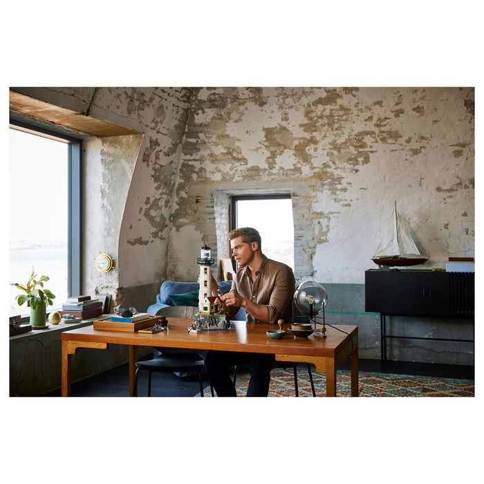 LEGO 21335 Ideas Motorisierter Leuchtturm Set de Construcción para Adultos