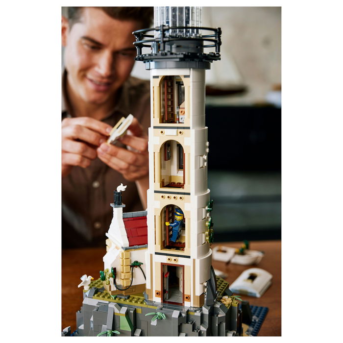 LEGO 21335 Ideas Motorisierter Leuchtturm Set de Construcción para Adultos
