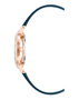 Juicy Couture JC1326RGNV con correa azul y caja rosa