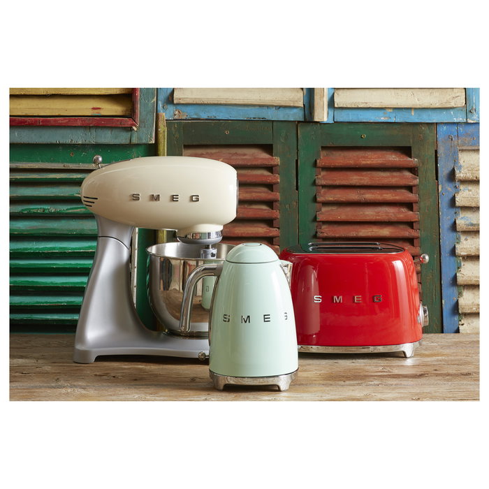 SMEG TSF01RDEU Tostador 2 Rebanadas, Rojo, Acero Inoxidable, 950W, Función Descongelar y Recalentar