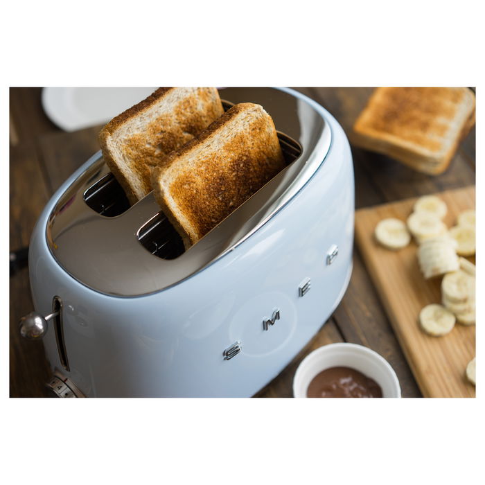 Smeg TSF01PBEU Tostador de 2 Rebanadas, Color Azul Pastel y Acero Inoxidable, 950 W, 6 Niveles de Tostado, Función Descongelar y Recalentar