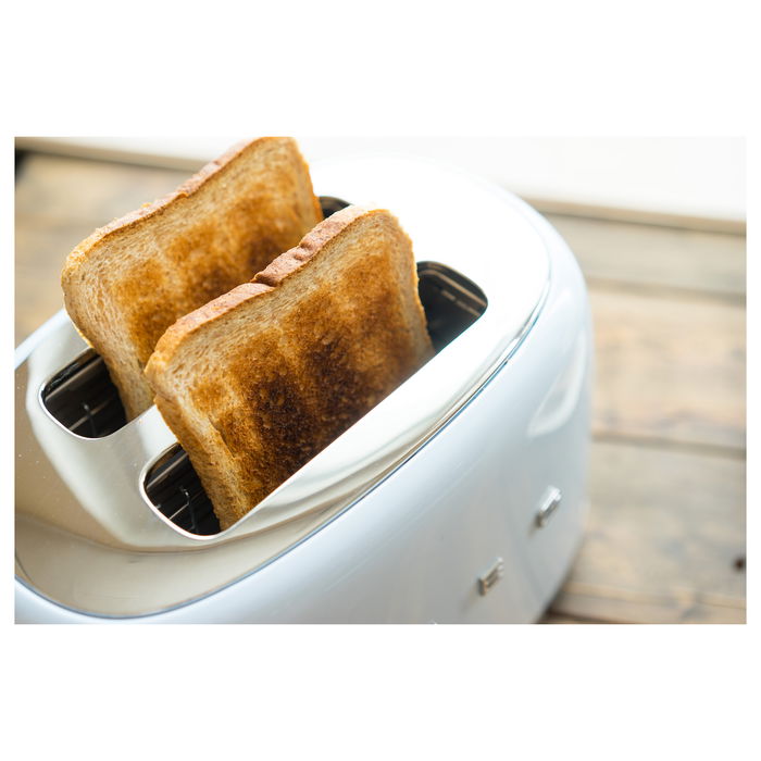 Smeg TSF01PBEU Tostador de 2 Rebanadas, Color Azul Pastel y Acero Inoxidable, 950 W, 6 Niveles de Tostado, Función Descongelar y Recalentar