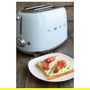 Smeg TSF01PBEU Tostador de 2 Rebanadas, Color Azul Pastel y Acero Inoxidable, 950 W, 6 Niveles de Tostado, Función Descongelar y Recalentar