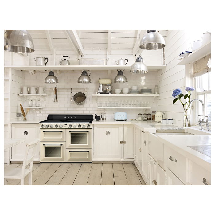 Smeg TSF01PBEU Tostador de 2 Rebanadas, Color Azul Pastel y Acero Inoxidable, 950 W, 6 Niveles de Tostado, Función Descongelar y Recalentar