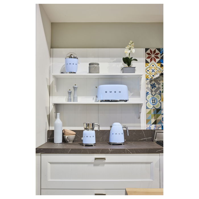 Smeg TSF02PBEU Tostador de 4 Rebanadas, Azul Pastel, Acero Inoxidable, 1500 W, 6 Niveles de Tostado, Función Descongelar y Recalentar