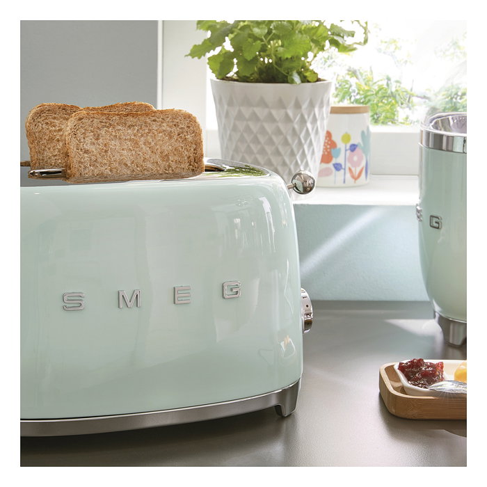 Smeg TSF01PGEU Tostadora de 2 Ranuras, 950W, Pastel Verde, Acero Inoxidable, Control por Botones, Función Descongelar y Recalentar, Bandeja Extraíble