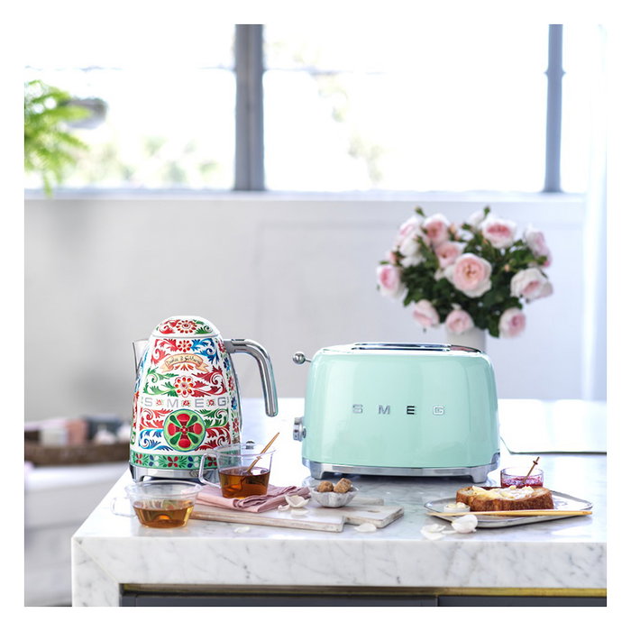 Smeg TSF01PGEU Tostadora de 2 Ranuras, 950W, Pastel Verde, Acero Inoxidable, Control por Botones, Función Descongelar y Recalentar, Bandeja Extraíble