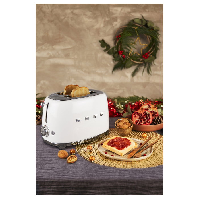 SMEG TSF01WHEU Toaster de 2 Rebanadas, Blanco, Acero Inoxidable, Control por Botones con 6 Niveles, Función Descongelar y Recuperar Calor, 950W SMEG TSF01WHEU Toaster de 2 Rebanadas, Blanco, Acero Inoxidable, Control por Botones con 6 Niveles, Función Descongelar y Recuperar Calor, 950W