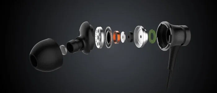 Xiaomi Mi In-Ear Headphones Basic - Auriculares intraurales alámbricos con micrófono, jack 3.5 mm, color negro