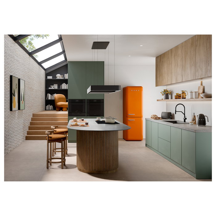 Smeg TSF01BLMEU Toaster Negro, 2 Rebanadas, Acero Inoxidable, 950 W, Función Descongelar y Recalentar, Control Dorado Ajustable