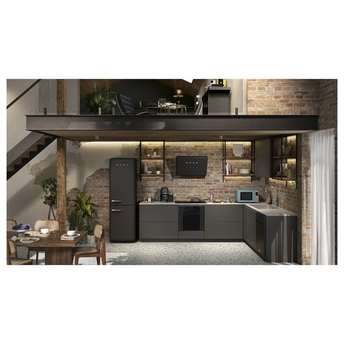 Smeg TSF01BLMEU Toaster de 2 Rebanadas, Negro, Acero Inoxidable, 950 W, Función Descongelar y Recalentar, Control por Botones