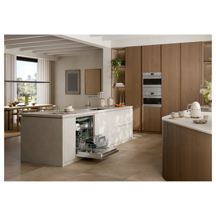 Smeg KLF03CREU Hervidor de Agua de Acero Inoxidable 1.7L 2400W con Filtro Antical, Apagado Automático y Base Giratoria 360°, Color Crema
