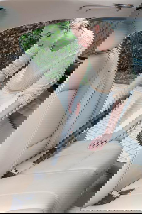 Black+Decker DVC-320B21 Aspirador Recogodetodo Inalámbrico Fino con Motor sin Escobillas 12V 2Ah