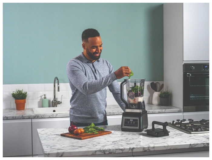 Ninja BN750EU Batidora de vaso 2 en 1 con Auto-iQ, 1200 W, Negro/Plata Ninja BN750EU Batidora de vaso 2 en 1 con Auto-iQ, 1200 W, Negro/Plata