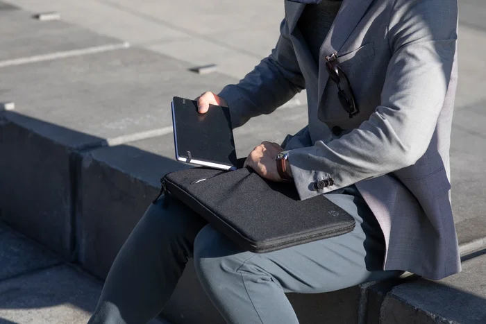 HP Renew Business Funda para Portátil de 14,1 Pulgadas, Negro