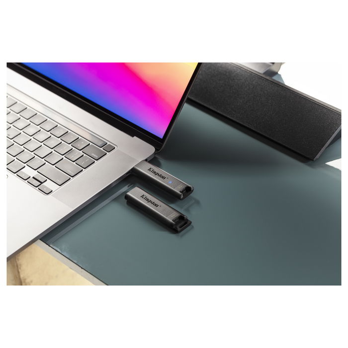 Kingston DataTraveler Max USB-C 3.2 1TB Negro 1000MB/s Lectura 900MB/s Escritura