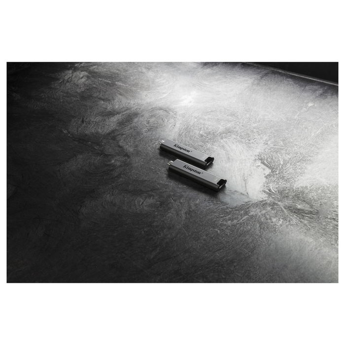 Kingston DataTraveler Max USB-C 3.2 1TB Negro 1000MB/s Lectura 900MB/s Escritura