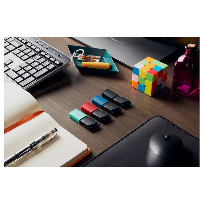 Kingston DataTraveler Exodia M 64 GB USB 3.2 Gen 1 Negro/Azul