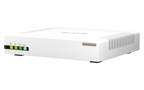 QNAP QHORA-321 Router 2.5 Gigabit Ethernet Blanco con 6 Puertos Ethernet LAN, 4GB Almacenamiento Flash y Procesador 2.2MHz