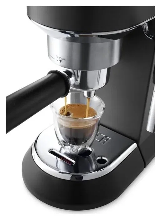 DeLonghi Dedica Style EC 685 BK Negro y Plata