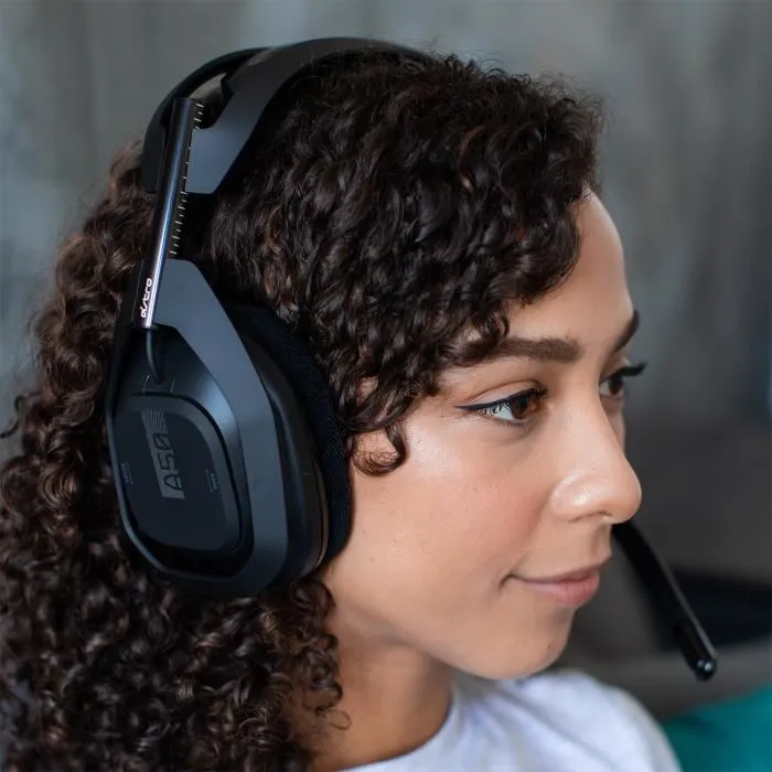 ASTRO A50 Auriculares Gaming Inalámbricos Estéreo Circumaural con Micrófono Unidireccional y Cancelación de Ruido - Negro ASTRO A50 Auriculares Gaming Inalámbricos Estéreo Circumaural con Micrófono Unidireccional y Cancelación de Ruido - Negro