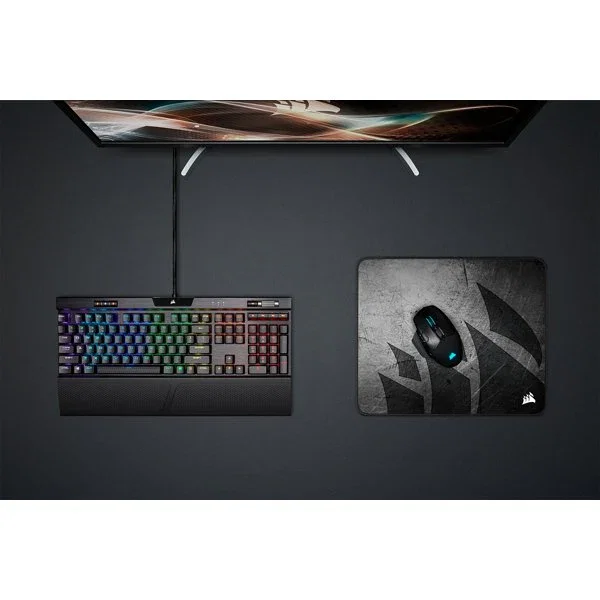Corsair MM300 PRO Alfombrilla de Ratón Gaming Tela Impermeable con Bordes Rematados - Gris, Tamaño Medium (360x300 mm)