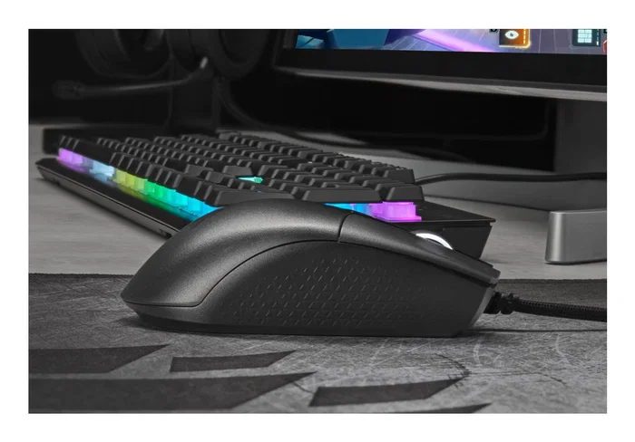 Corsair Katar Pro XT CH-930C111-EU Ratón Gaming Ambidextro Óptico 18000 DPI, 6 Botones, Negro, Cable USB Tipo A