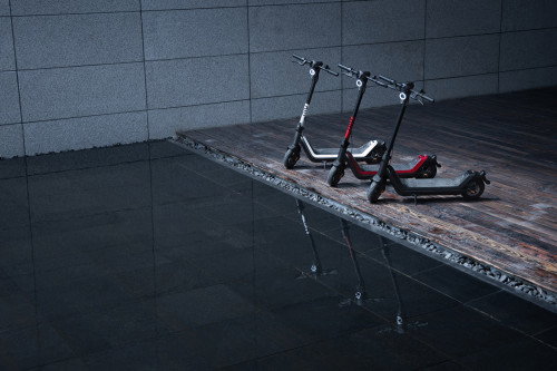 Patinete Eléctrico Niu KQi3 Sport Negro 600 W 300 W 48 V