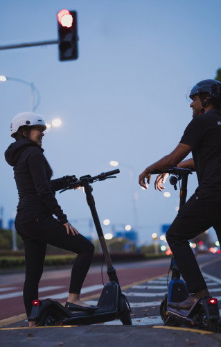 Patinete Eléctrico Niu KQi3 Sport Negro 600 W 300 W 48 V