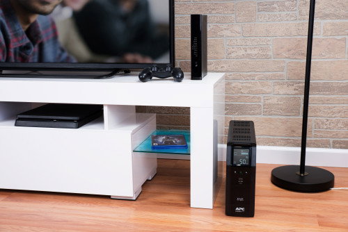 APC BR1200SI Sistema de Alimentación Ininterrumpida (UPS) Línea Interactiva 1.2 kVA 720 W Torre Negro