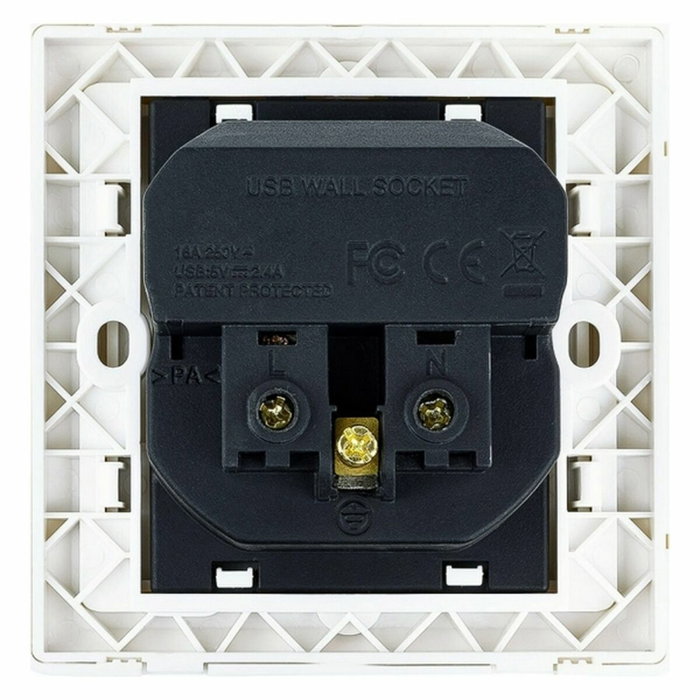 Nanocable Base de enchufe de pared Schuko con 2 puertos USB 2.4A Blanco