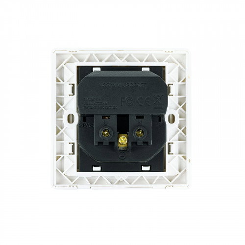 Nanocable Base de enchufe de pared Schuko con 2 puertos USB 2.4A Blanco