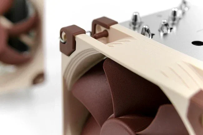 Noctua NH-U9S Disipador de CPU de 9 cm con Ventilador NF-A9