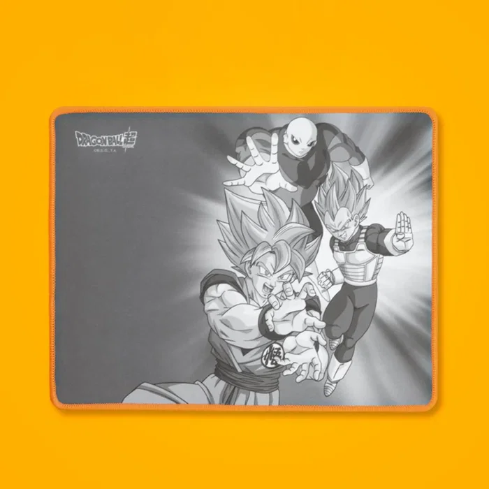 FR-TEC Pack Gaming Teclado, Ratón y Alfombrilla Dragon Ball Super Oficial - Iluminación LED Naranja, Teclado de Membrana Español 105 Teclas (con Ñ), Ratón 7200 DPI 7 Botones, USB
