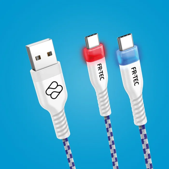 Blade Gaming FT0030 Cable USB 2.0 USB-A a USB-C Macho 3m Blanco LED Trenzado Premium para Carga y Datos de PS5