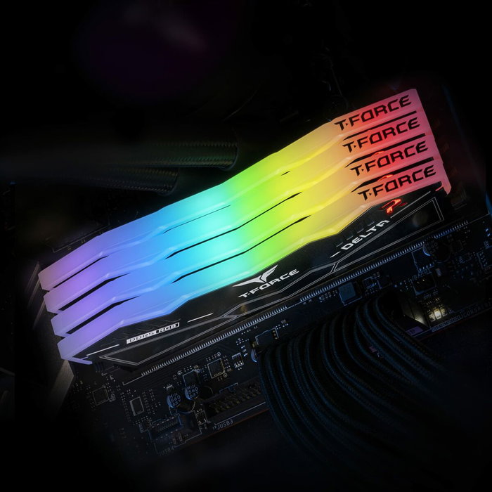 Team Group T-FORCE DELTA RGB 32 GB (2 x 16 GB) DDR5 6000 MHz DIMM