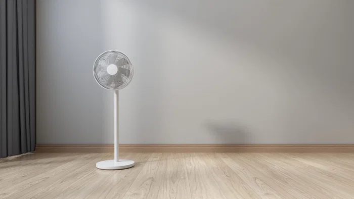 Xiaomi Ventilador de Pie Mi Smart Standing Fan 1C Blanco, 3 Velocidades, WiFi, App Mi Home, Alexa/Google Assistant, 35.6 cm, 26.6 dB, Modelo PYV4007GL