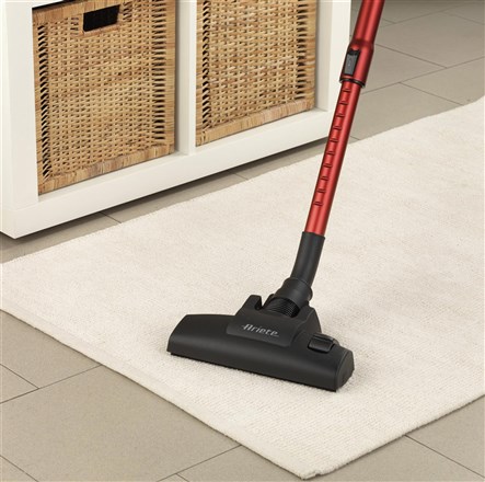 Ariete 2761 Aspirador Escoba con Cable 2 en 1, Tecnología Ciclónica para Alfombras, Suelos y Tejidos