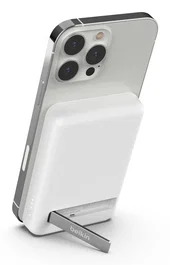 Belkin BoostCharge Cargador inalámbrico magnético 5000 mAh Blanco