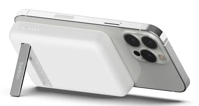 Belkin Power Bank 5K mAh Cargador Inalámbrico Blanco con USB-C