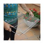 Sauvic Parrilla extensible de acero zincado con mangos de madera 60-70 x 40 cm