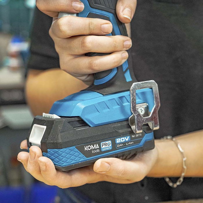 Koma Tools Kit Taladro Percutor Atornillador 20V Pro Series 20v-tap2-k con 2 Baterías 2.0Ah, Cargador y Maletín