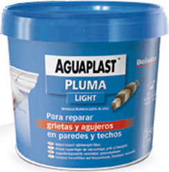 Aguaplast Masilla Pluma Muy Ligera 250 ml Aguaplast Masilla Pluma Muy Ligera 250 ml