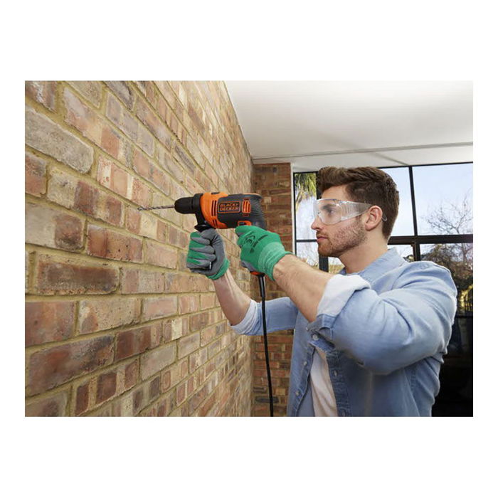 Black+Decker Taladro Percutor 710W con Cable 3 m, Portabrocas 13 mm, Capacidad Madera 25 mm, Acero 13 mm, Hormigón 13 mm, Maletín