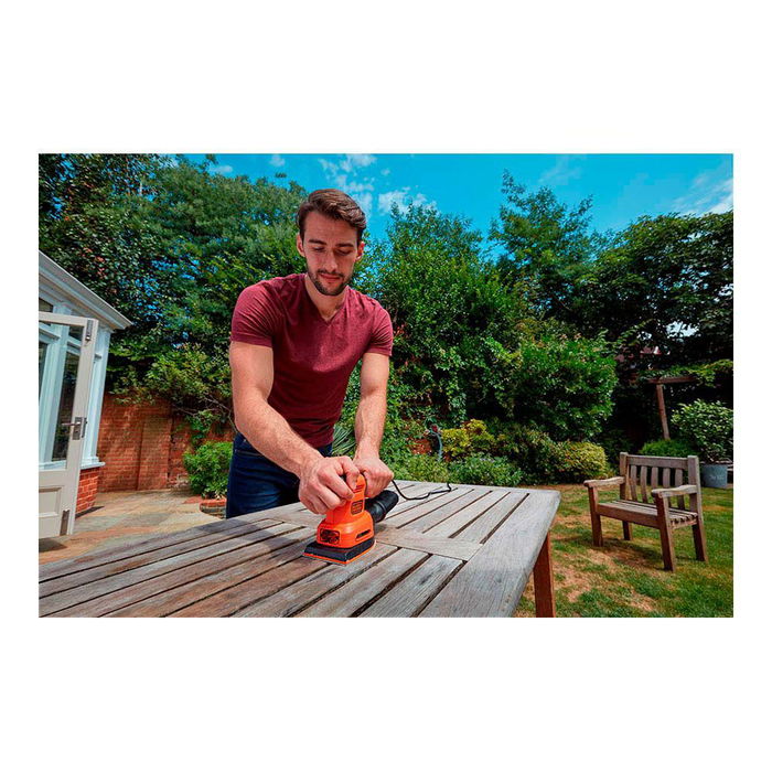 Black+Decker Multi-lijadora 4 en 1 BEW200-QS 200W con Accesorios para Lijar y Bolsa de Polvo