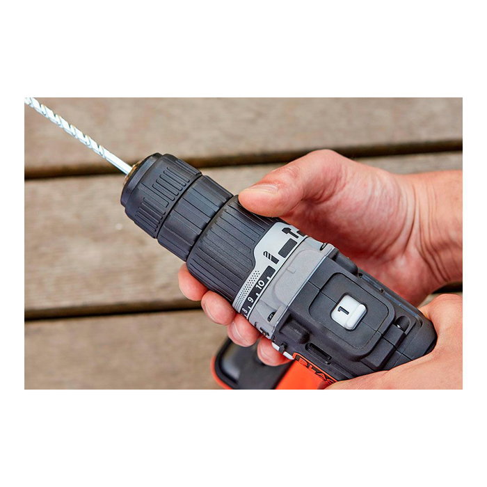 Black+Decker Taladro Percutor 12V con Batería de Litio 1.5Ah, Portabrocas 10mm, Velocidad Variable 0-1350rpm, Función Reversible, Luz LED, Mango Ergonómico
