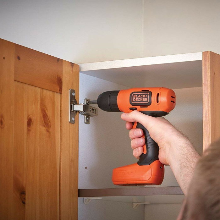 Black+Decker Taladro atornillador ultra compacto 7,2V con cargador