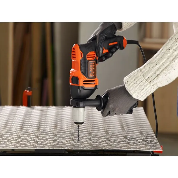 Black+Decker Taladro percutor 850W con cable de 3m